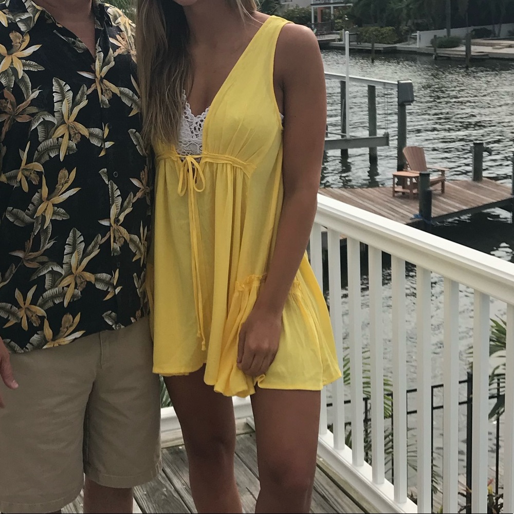 yellow sundress